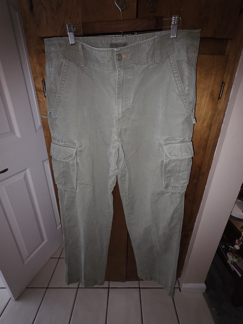 L.L. Bean Olive Green Cargo Pants with Side Pockets